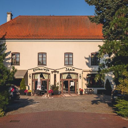 Hotel Skala Бяла-Подляска Экстерьер фото